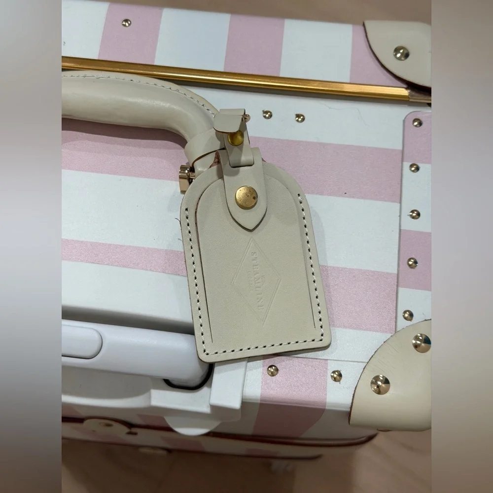 New Steamline luggage pink stripe  suitcase Check in spinner - Picture 2 of 6